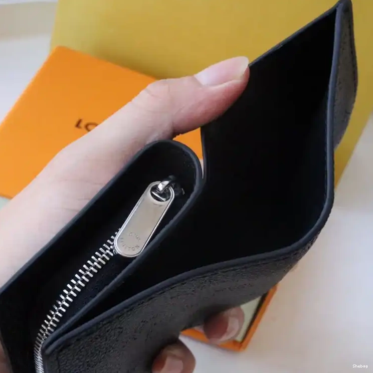 Bag LV 2306YA0007 0824